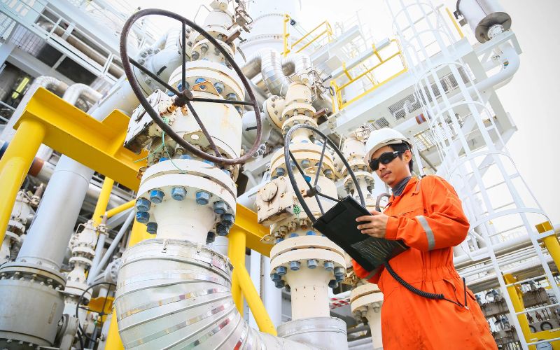 Oil and Gas Industry Career Insights in 2024