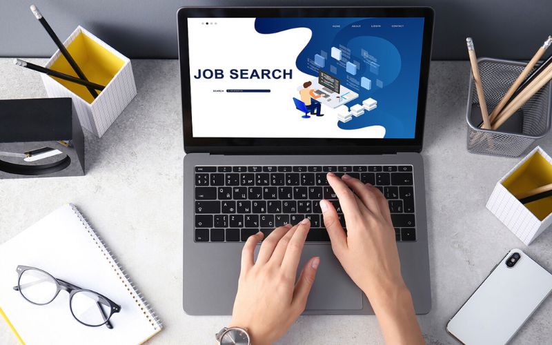 Revolutionizing Job Searches Top Apps in 2024